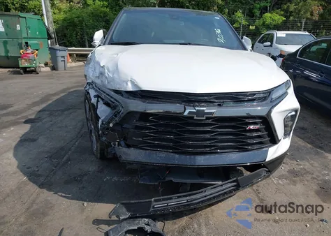 2024 Chevrolet Blazer Awd Rs z USA, uszkodzony, nr VIN 3GNKBKRSXRS143036